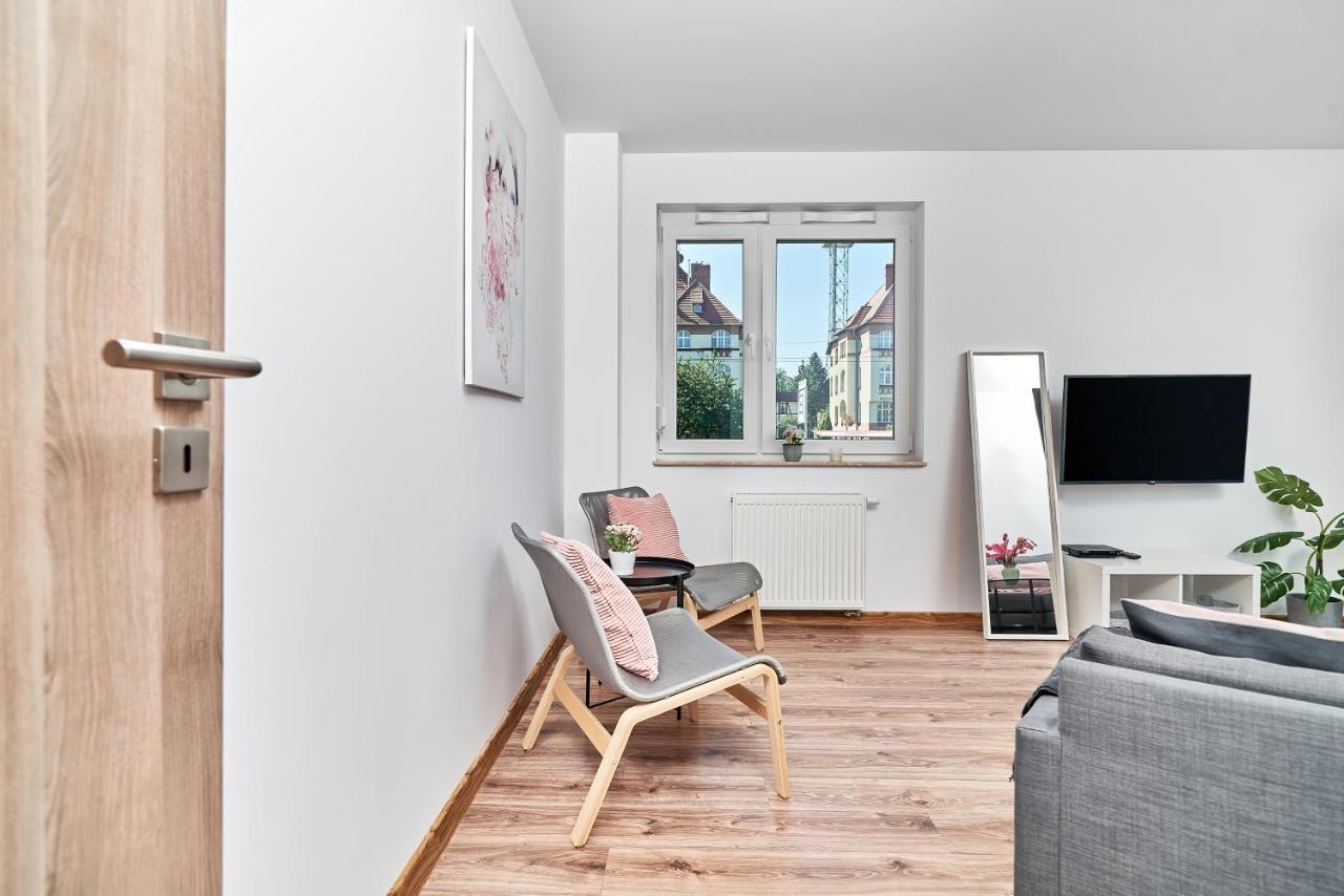 Modern Apartments Wroclaw By Renters Exterior foto