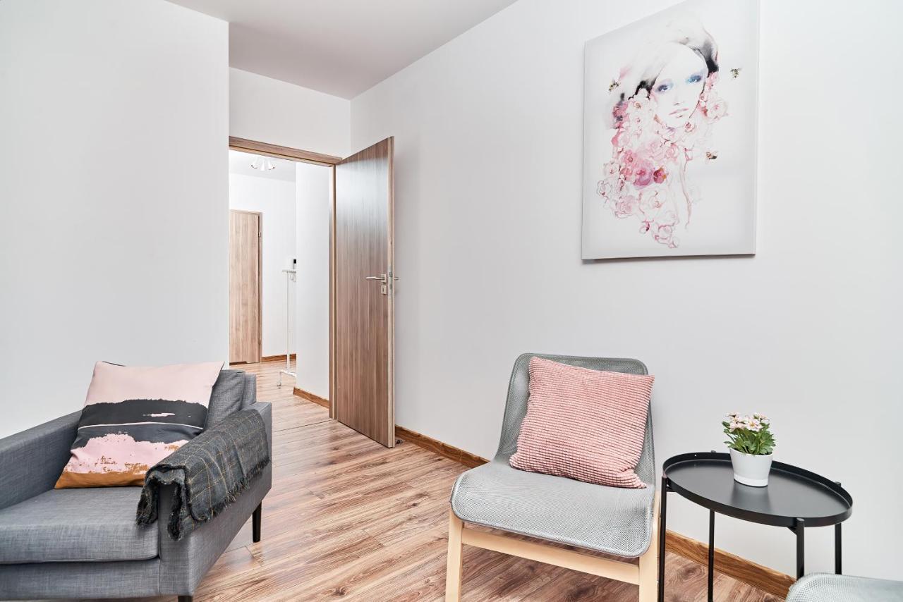 Modern Apartments Wroclaw By Renters Exterior foto